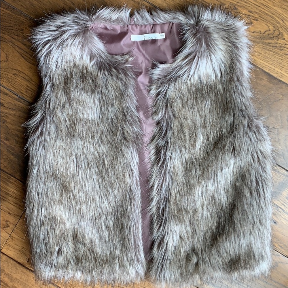 Ellison Faux Fur Vest (S)